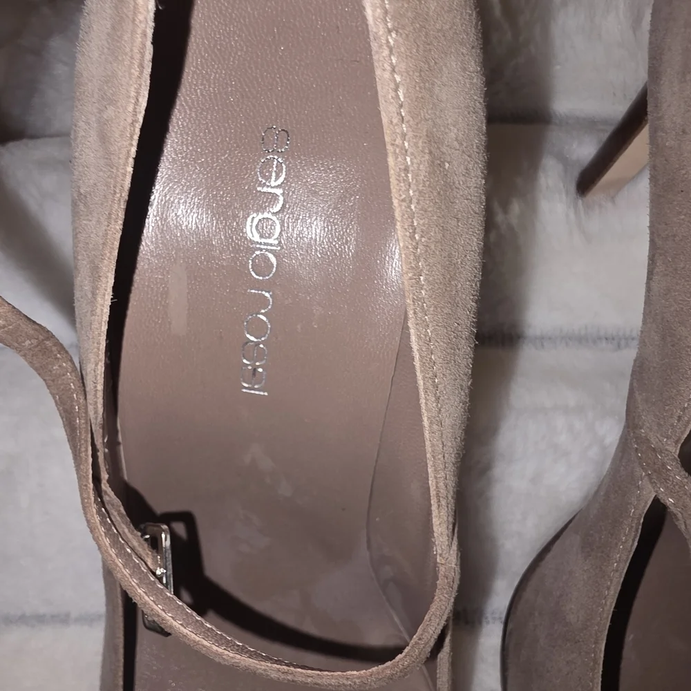 Sergio Rossi Beige Women's Heels